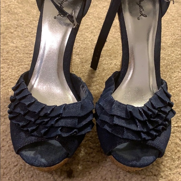 Chambray Denim wedges size 10 - Picture 3 of 5
